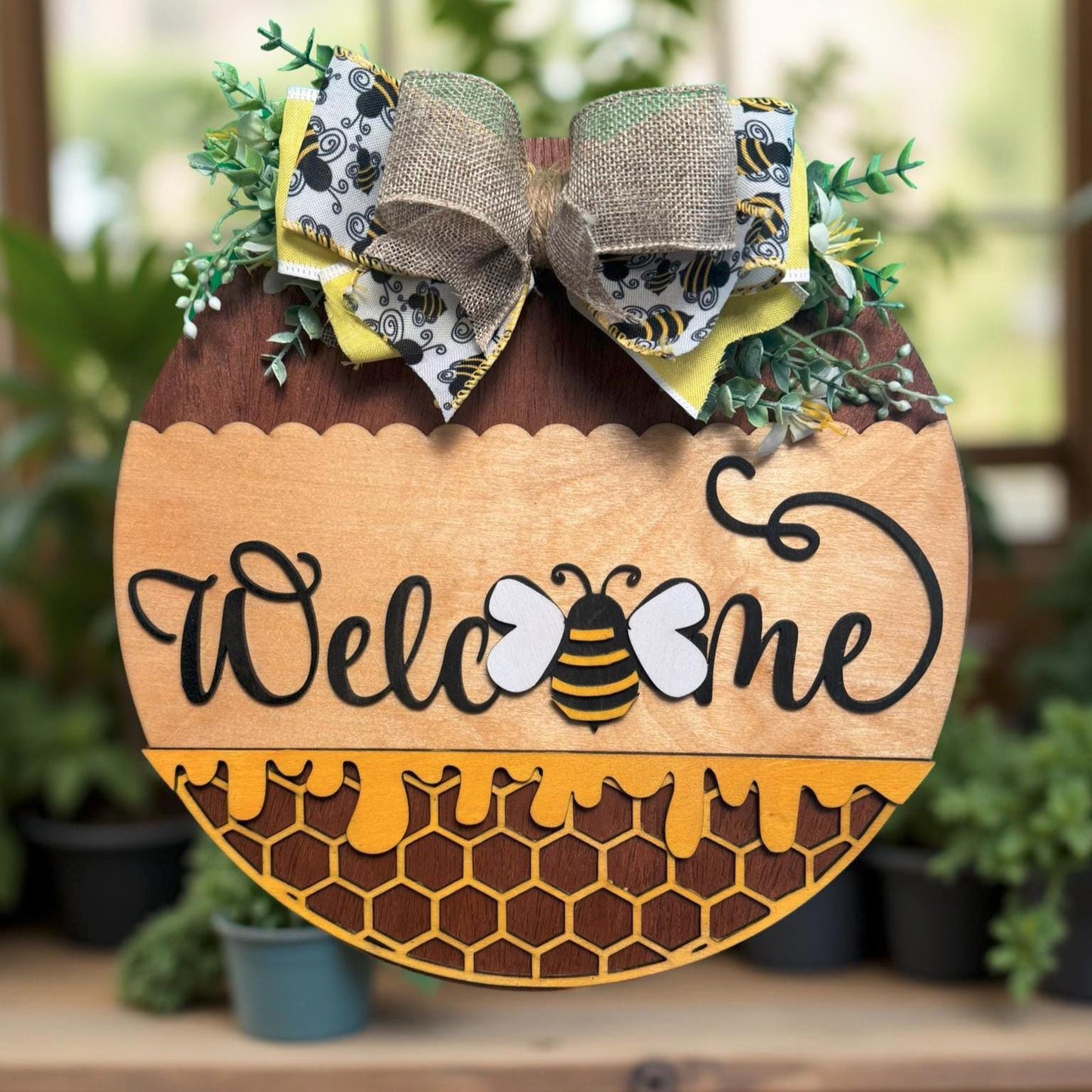 Bumblebee Welcome Sign | 13.5" Round Wooden Door Decor | Honeybee Porch Sign with Bow | Spring Summer Farmhouse Bee Home Decor |
