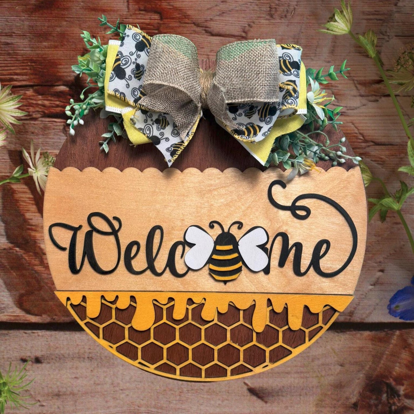 Bumblebee Welcome Sign | 13.5" Round Wooden Door Decor | Honeybee Porch Sign with Bow | Spring Summer Farmhouse Bee Home Decor |